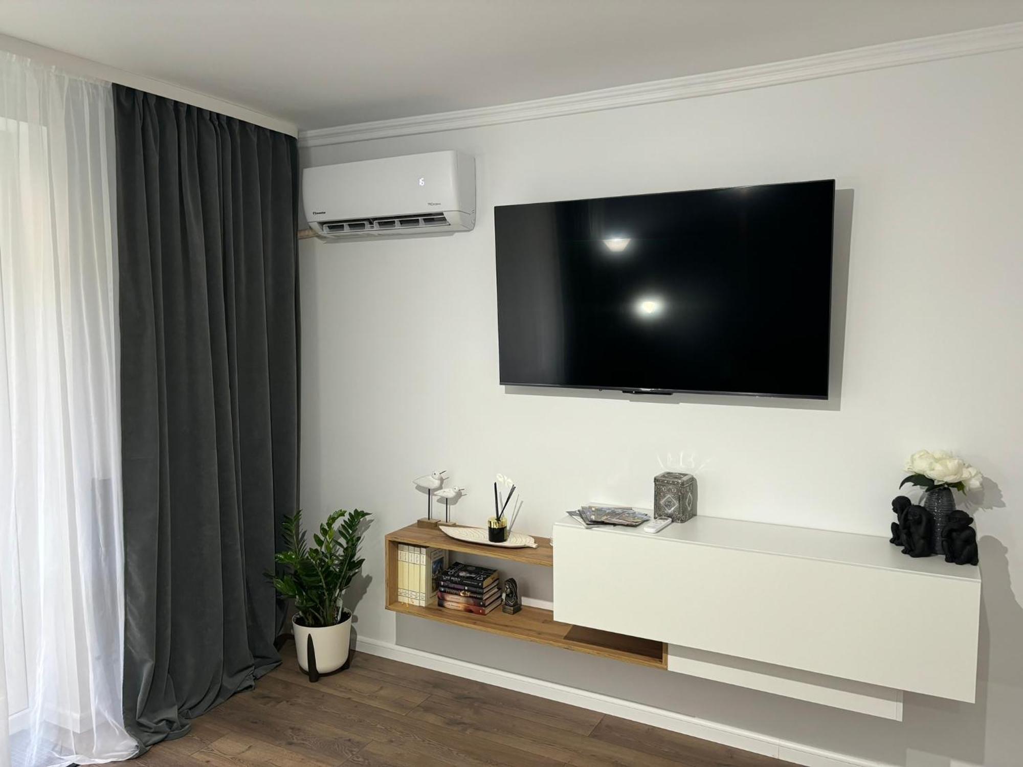 Otilia Home Hunedoara Exterior photo